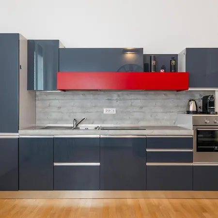 Apartment Cleo - Your From Milan